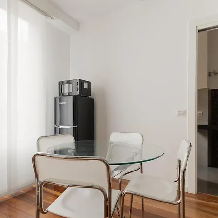Guesthost - Comfy Ghisolfa Apartamento *
